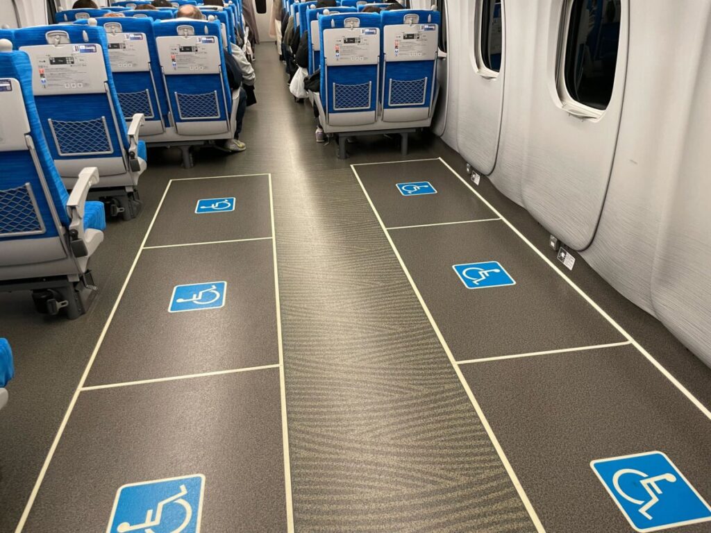 新幹線の車椅子対応スペース