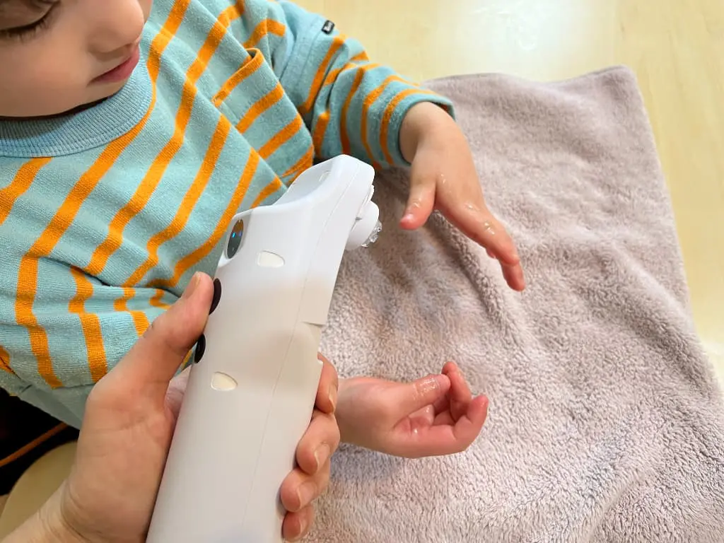 SUSUGU（ススグ）　ミストブラシ＆シャンプーセット 牛乳石鹸公式 on X: 